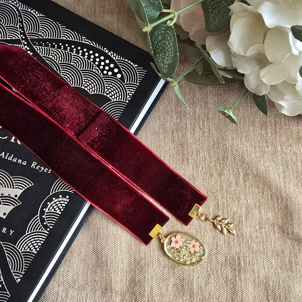 Pressed Flower Resin Pendant Ribbon Bookmark