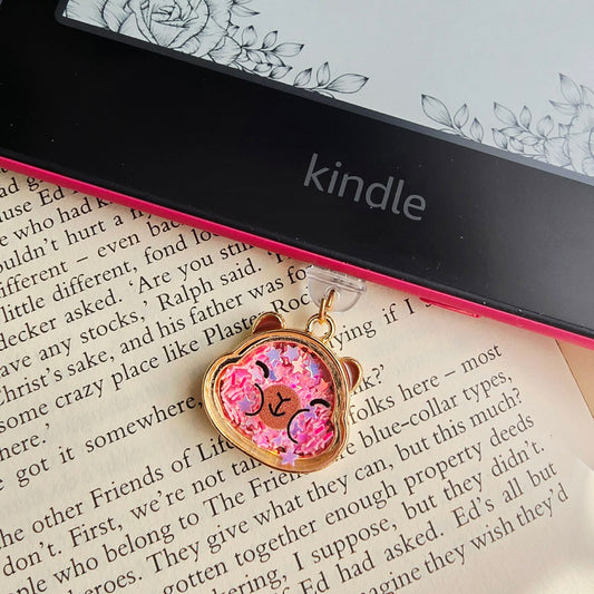 Capybara Shaker Kindle Dust Plug Charm