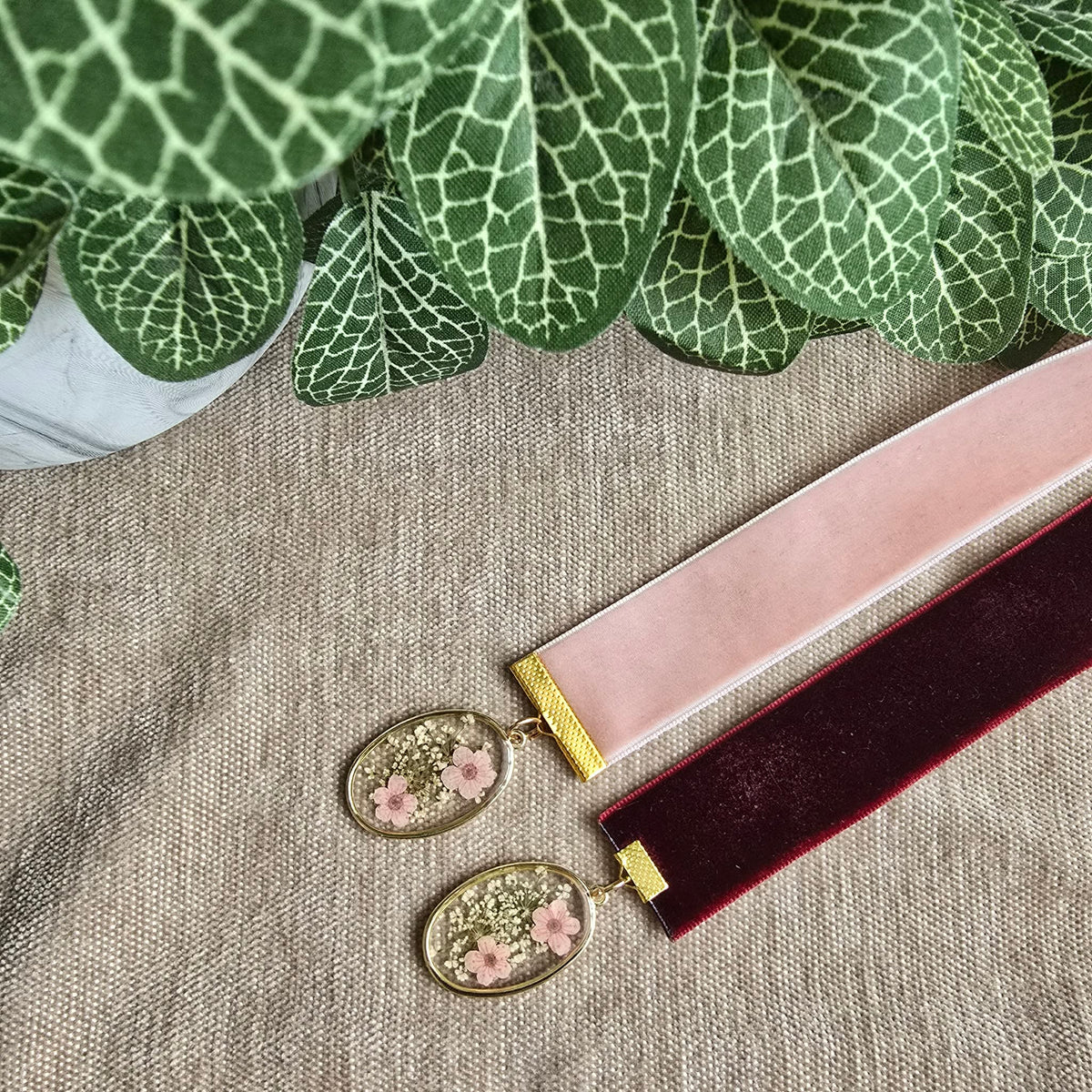 Pressed Flower Resin Pendant Ribbon Bookmark