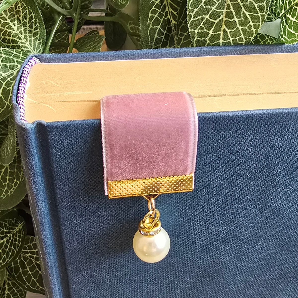 Pearl & Botanical Leaf Ribbon Bookmark