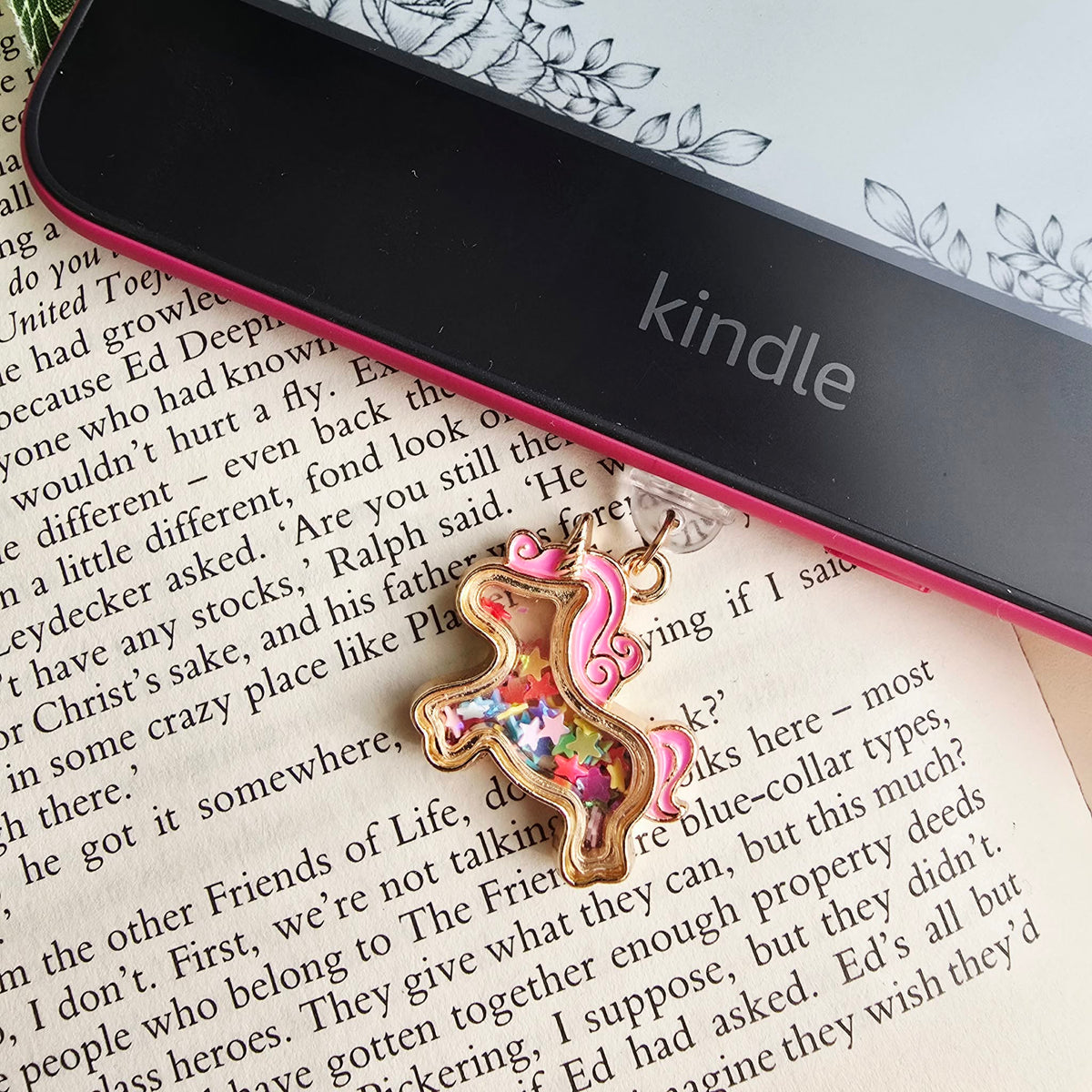 Unicorn Shaker Kindle Dust Plug Charm