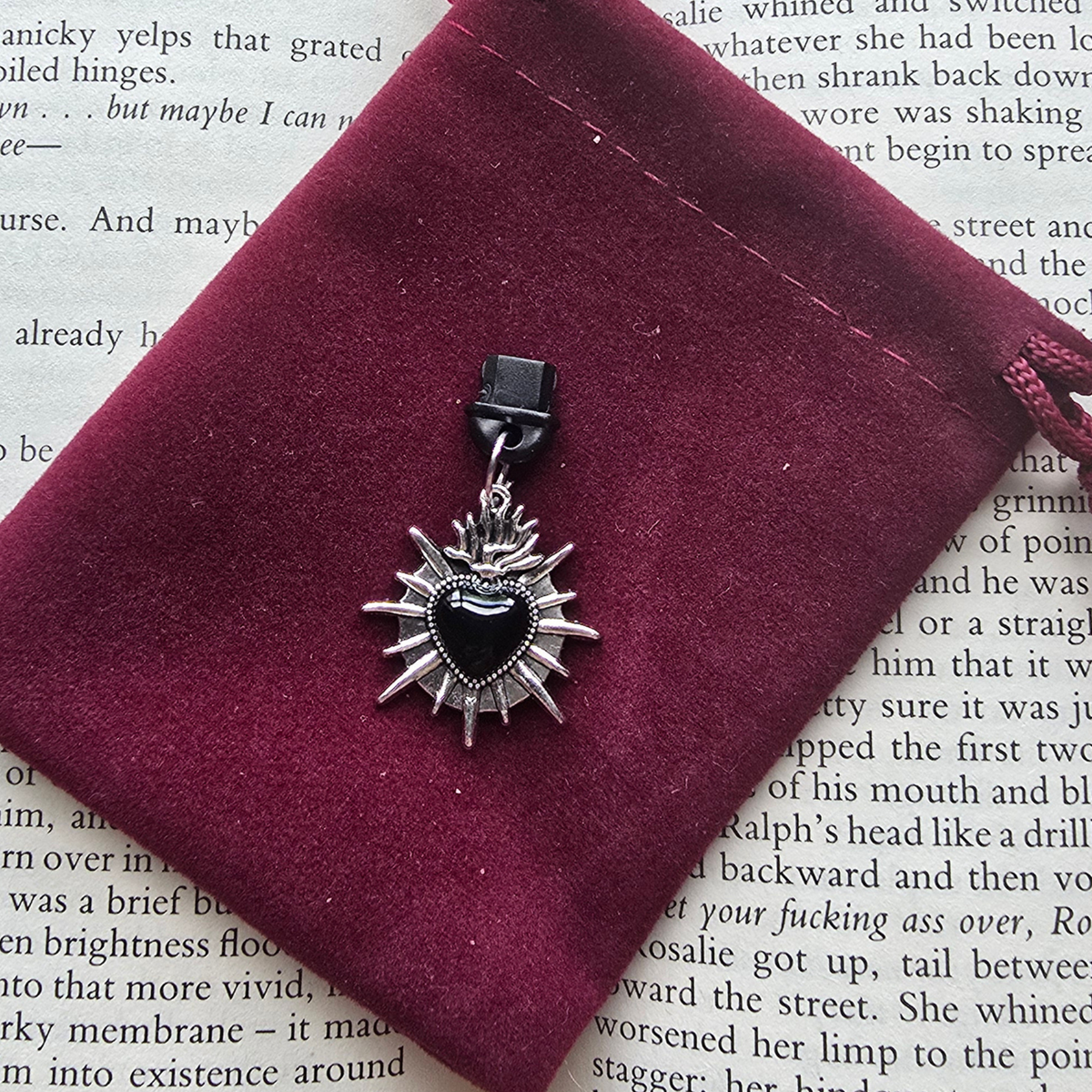Sacred Heart Dust Plug