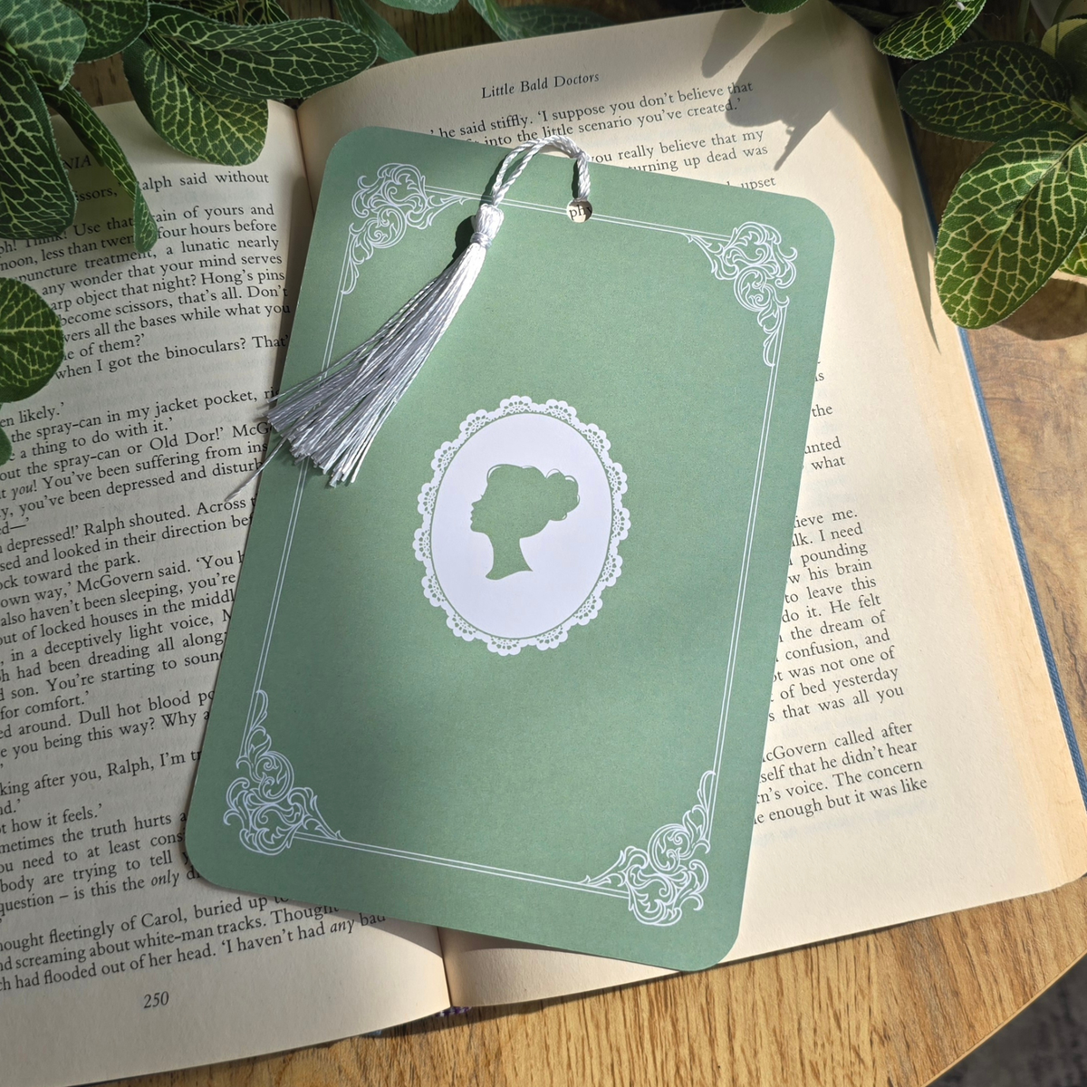Wallflower in Bloom Dust Plug