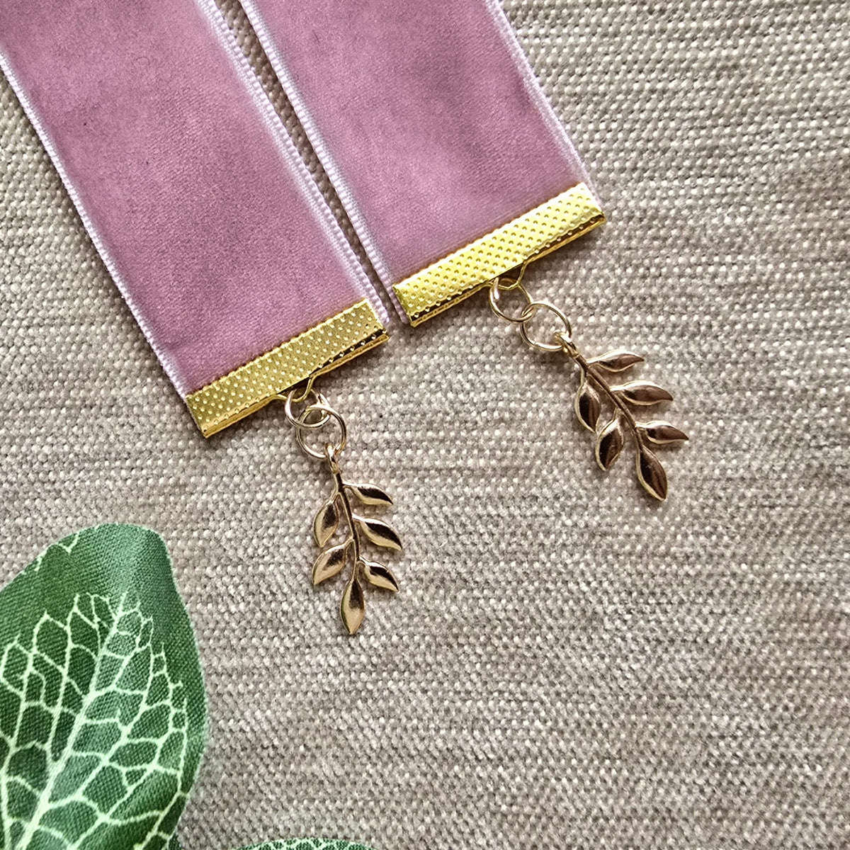 Botanical Laurel Leaf Ribbon Bookmark