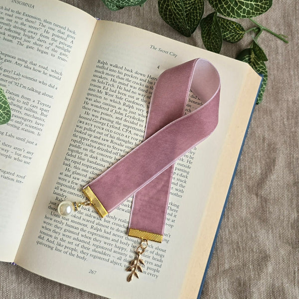 Pearl & Botanical Leaf Ribbon Bookmark